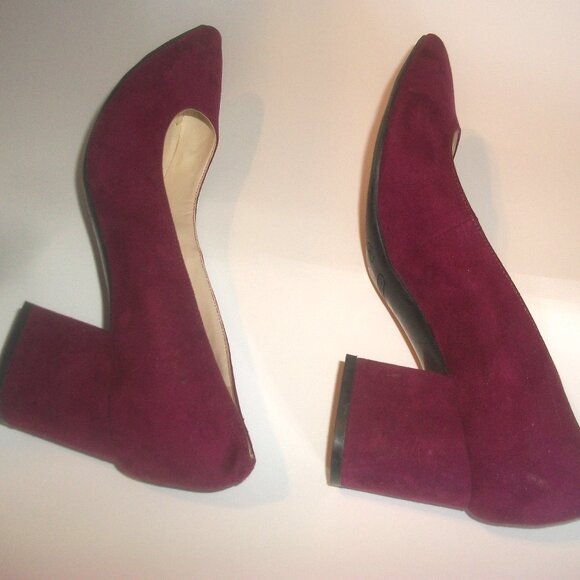 Nine West Pointy Plum Suede Low-Heel Pumps with Broad 2.25" Heels 8M - Picture 2 of 8